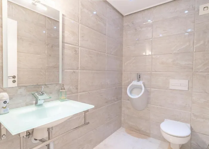 Vip Dominion Apartment