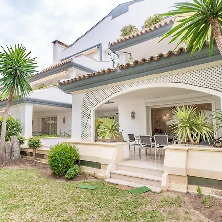 Vip Dominion Apartman Estepona