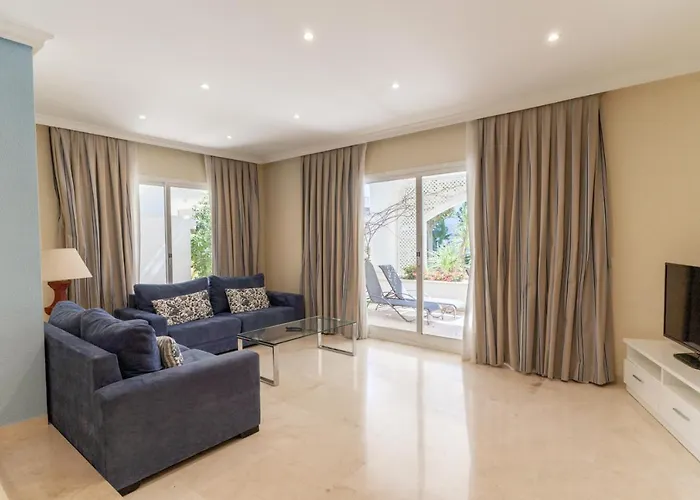 Vip Dominion Apartment