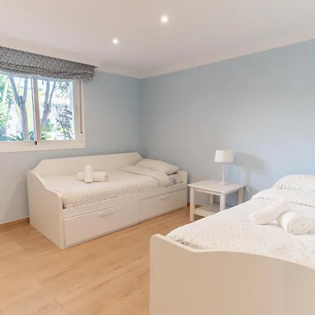 Vip Dominion Естепона